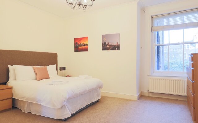 North London Spacious 2 Bedroom Apartment
