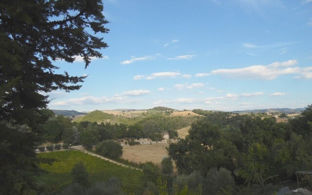 "podere Caldaruccio La Pineta - Torretta"