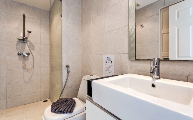 Kata Ocean View Condominium by Lofty