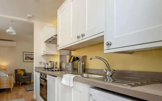 The Garden House, Free Parking, Central