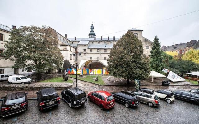 ROMANTIC Apartments - on Valova street