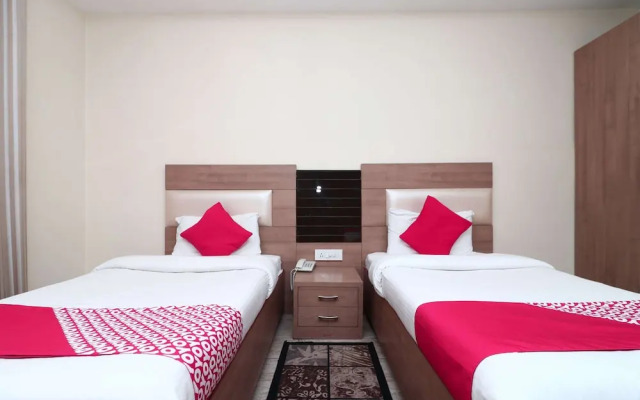 Hotel City Square by OYO Rooms