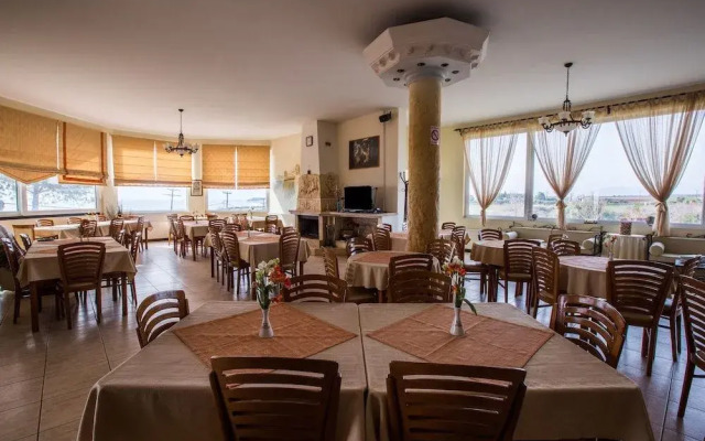 Hotel Dioni