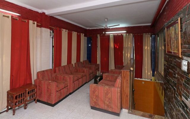 OYO 13495 Balaji Residency