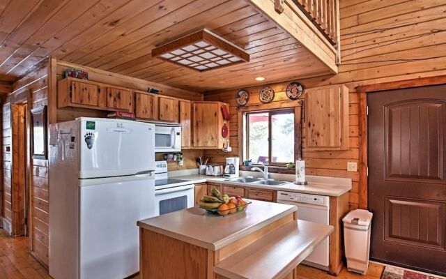 Secluded W Game Room And Huge Wraparound Deck 3 Bedroom Cabin