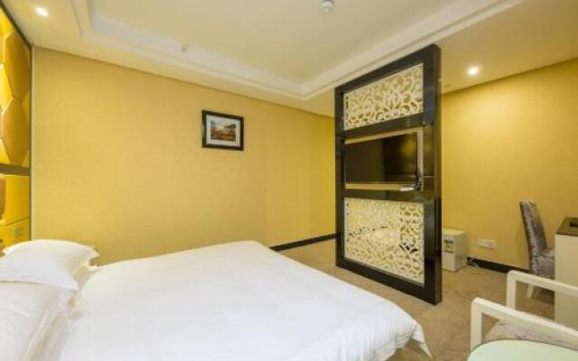 Yiwu Aoti Hotel