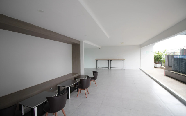 Phavina Grand Boutique