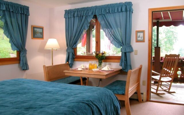 Chalet Inn Bed & Breakfast