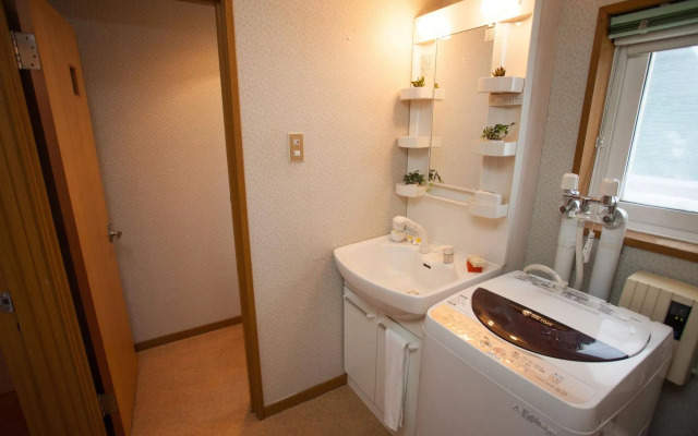 Yotei Cottage