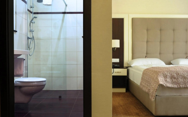 Hotel Atlas Halle