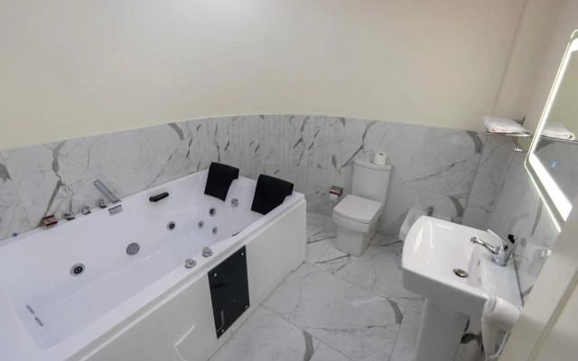 Hotel Emigranti 2