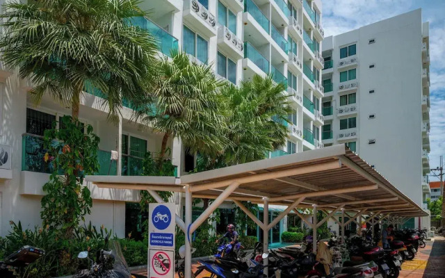 Amazon Apartments by Apartwell