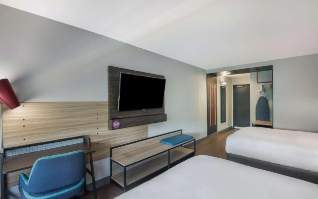 Tru by Hilton Warsaw