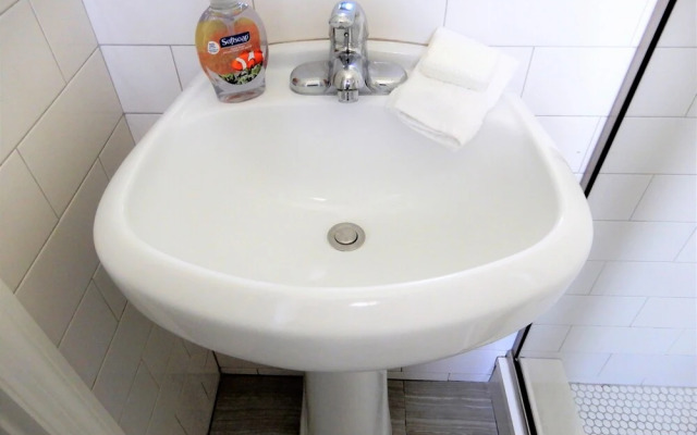Coconut Grove Beach Resort Suite 3