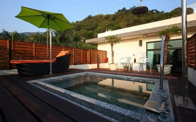 Hualien AzureVILLA B&B