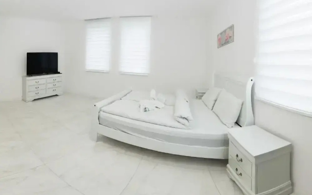 Corso Lux Apartman