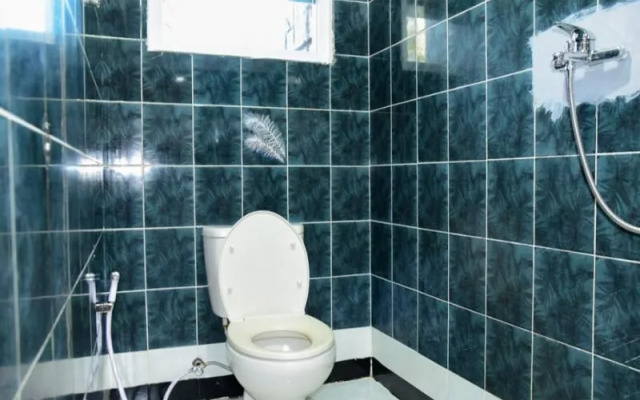 RedDoorz Plus Near Mall Kelapa Gading