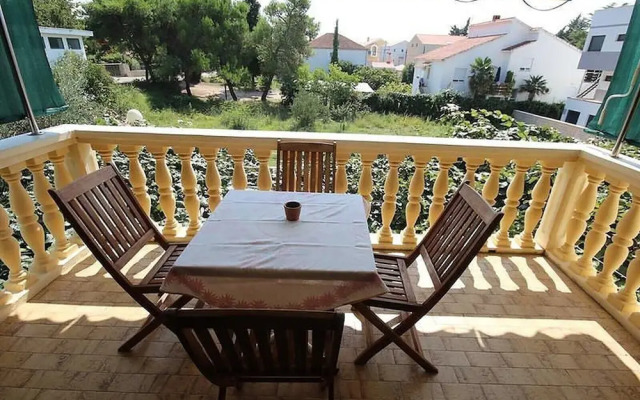 Comfortable Apartment, Close to the Beach