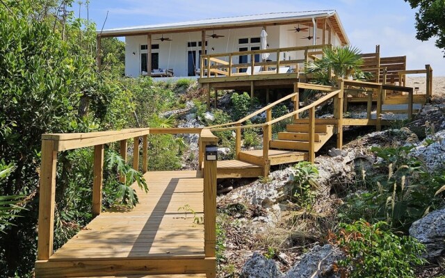 Paradise Cove 3 Bedroom Home