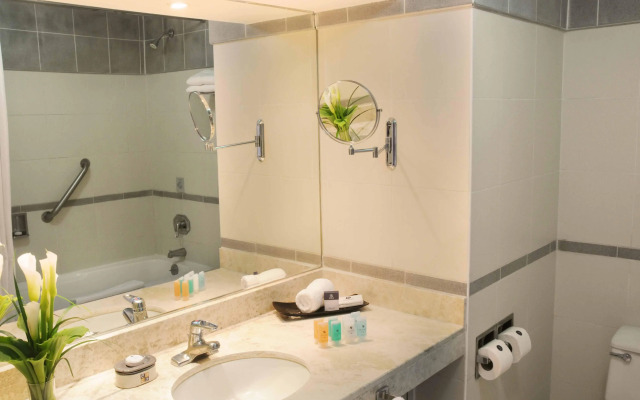 BTH Hotel Arequipa Lake