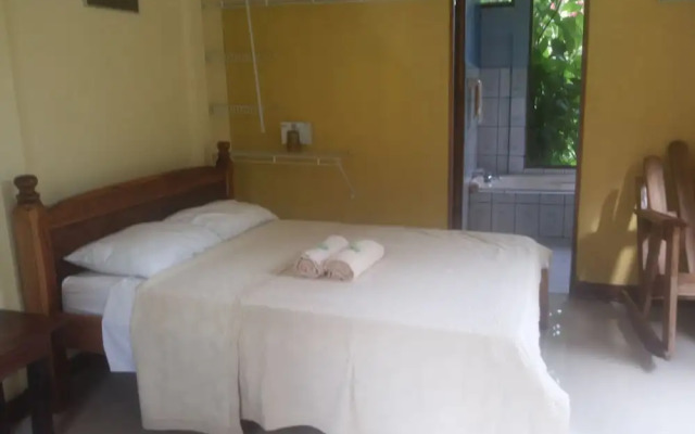 Rio Celeste Family Lodge