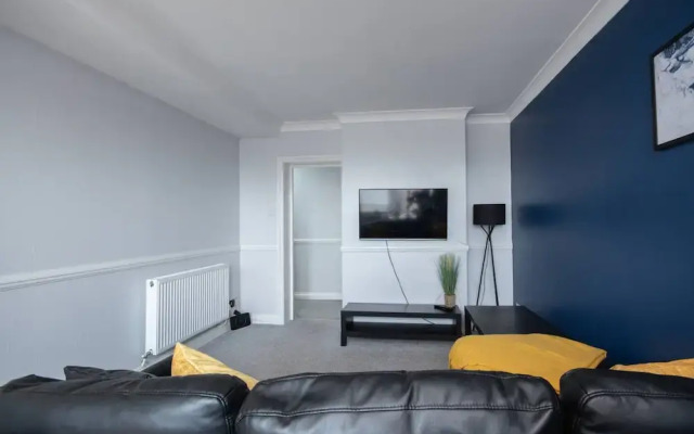 in Bournemouth With 2 Bedrooms and 1 Bathrooms