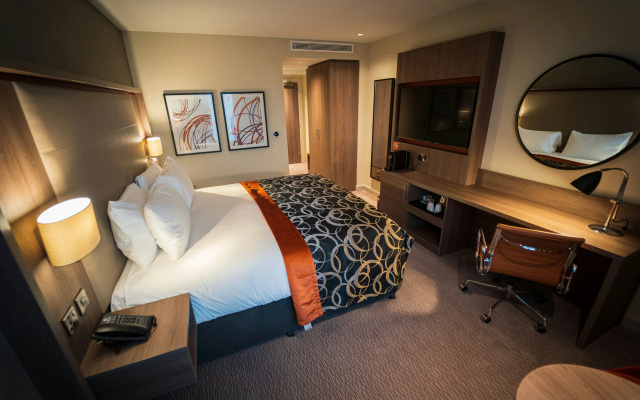 Clayton Hotel Glasgow - Image 4