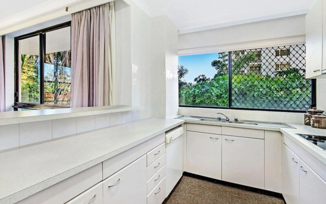 ULTIQA Beach Haven At Broadbeach