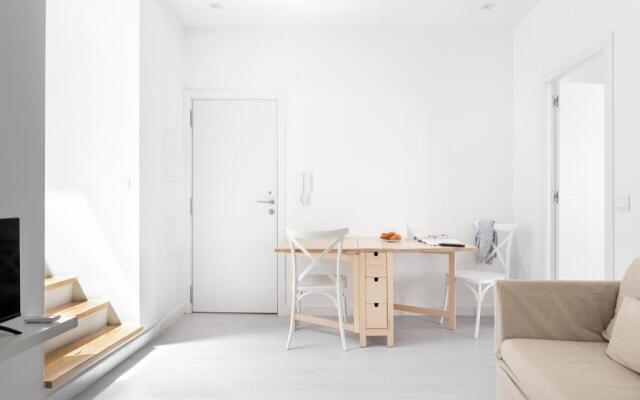 Altido Modern 3-Br Flat In Alcantara, Lisbon