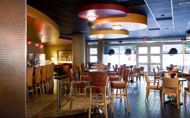 Holiday Inn Washington Capitol - Natl Mall by IHG