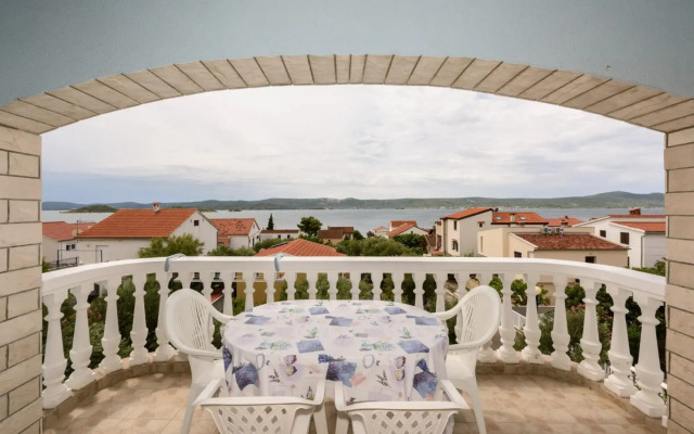 Vese - 100 m from beach - A3(5+3)