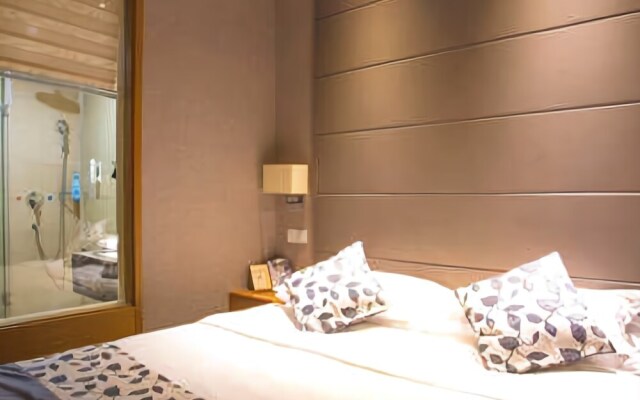 Huating Hotel