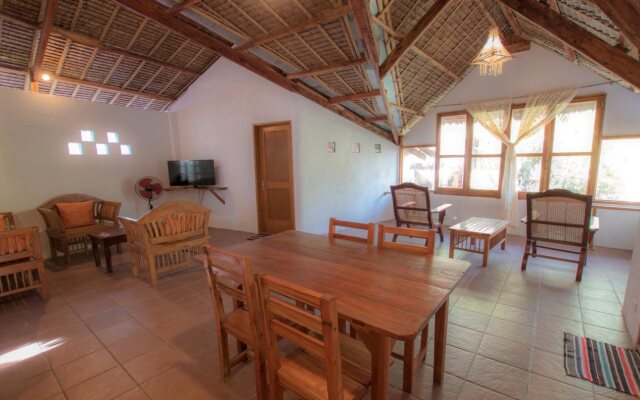 Bamboo Bungalow Resthouse
