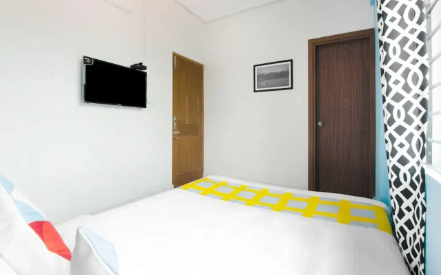 Rajamandiram by OYO Rooms