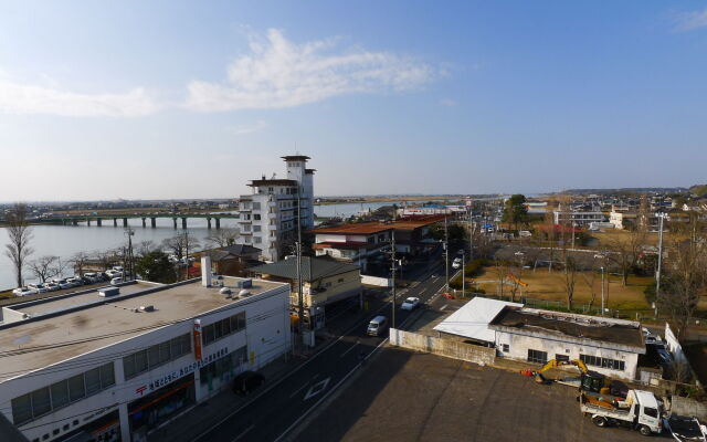 New Makomo Hotel