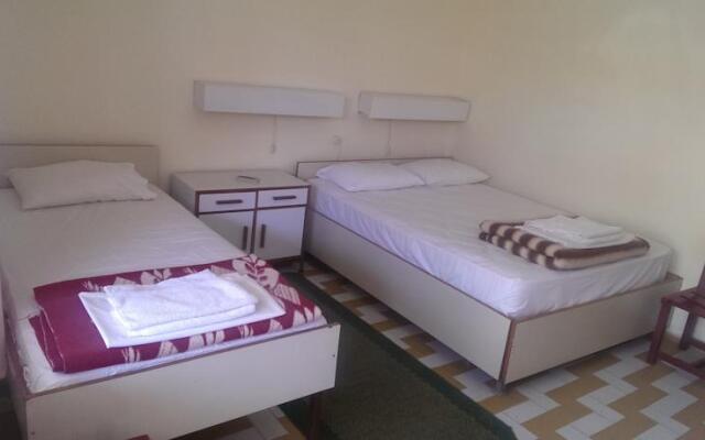 Golcuk Motel