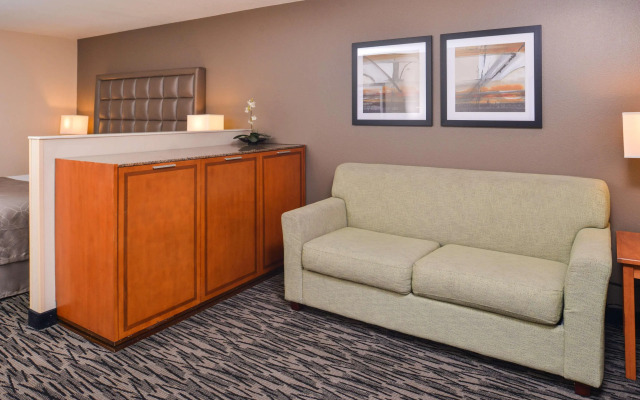 Best Western Plus Mountain View Auburn Inn