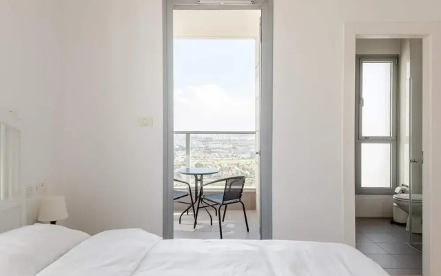 Luxury 3BR 32 Floor SeaView