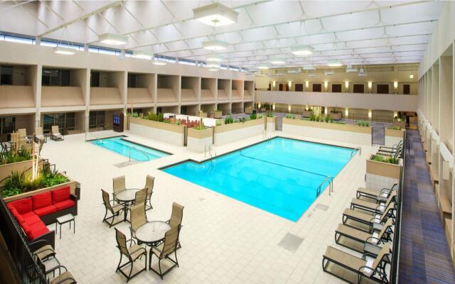 Doubletree by Hilton Bloomington - Minneapolis South