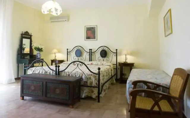 Bed & Breakfast Villa Flora