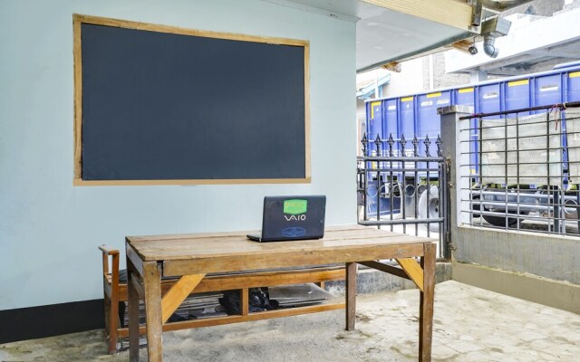 Hotel O Eco Tourism Desa Cibodas Areng 1 Syariah