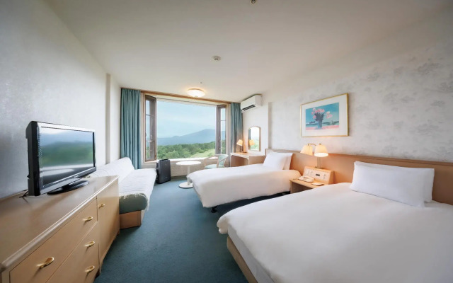 Tsumagoi Prince Hotel