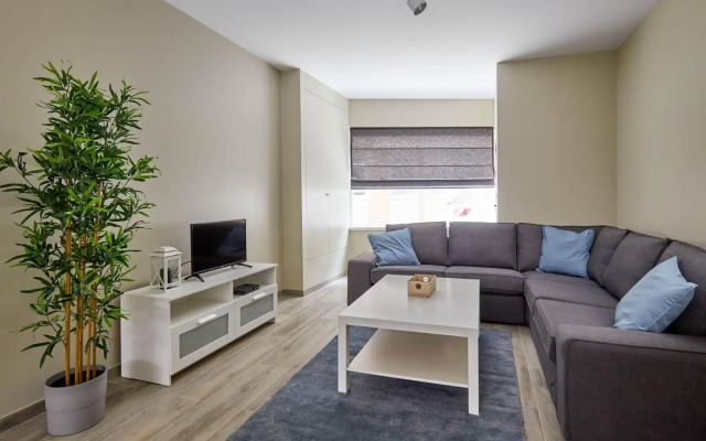 Lovely apartment in Blankenberge with balcony