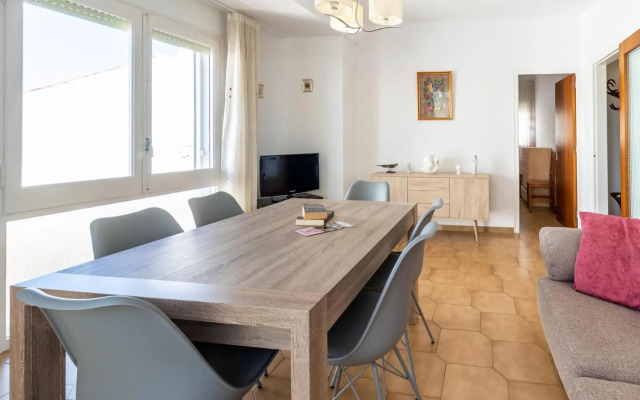 PORT DE LLANÇÀ 35 Apartamento céntrico en el puerto