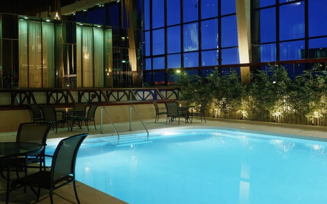 Delta Hotels by Marriott Calgary Airport In-Terminal