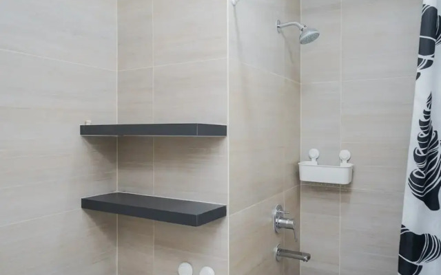 Cozy and Homey Studio at Silk Town Apartment