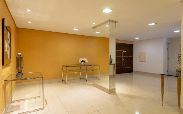 Roochelle Hotel by Nobile
