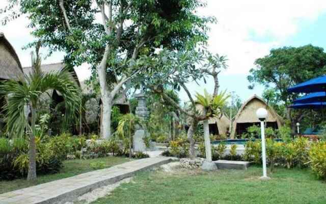 Lotus Garden Huts