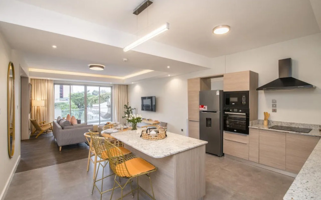 Capital Sapphire Line 1 bed  by YourHost