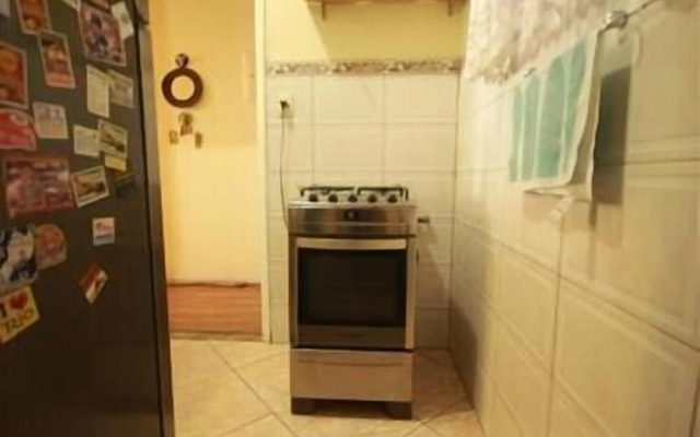 GoHouse Mendonca 1003